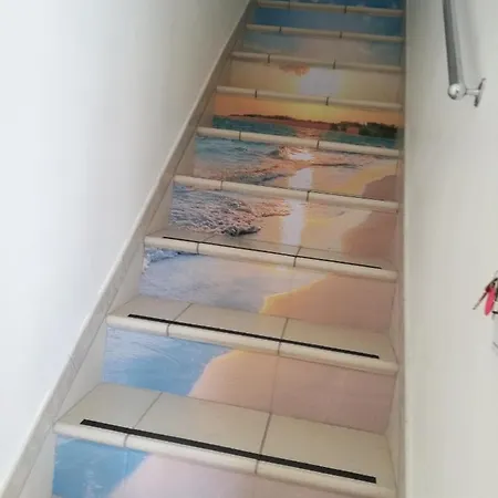 Modern House בית נופש *
