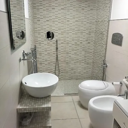 Modern House * أوستوني